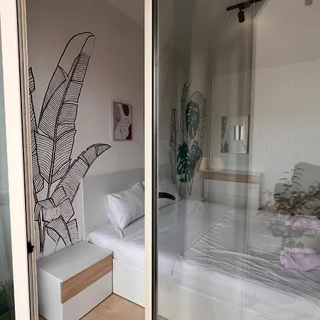 Faina Apartment *